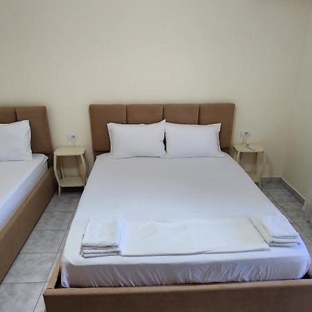 Apartament Teuta Пермети Экстерьер фото