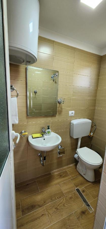 Apartament Teuta Пермети Экстерьер фото